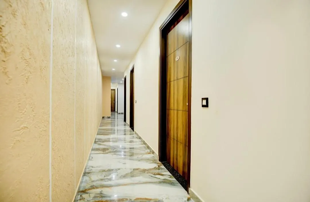 Hotel Platinum Zirakpur 5*,  Indien